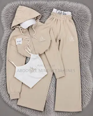 Ensemble Calvin Klein 3 Pièces Disponible