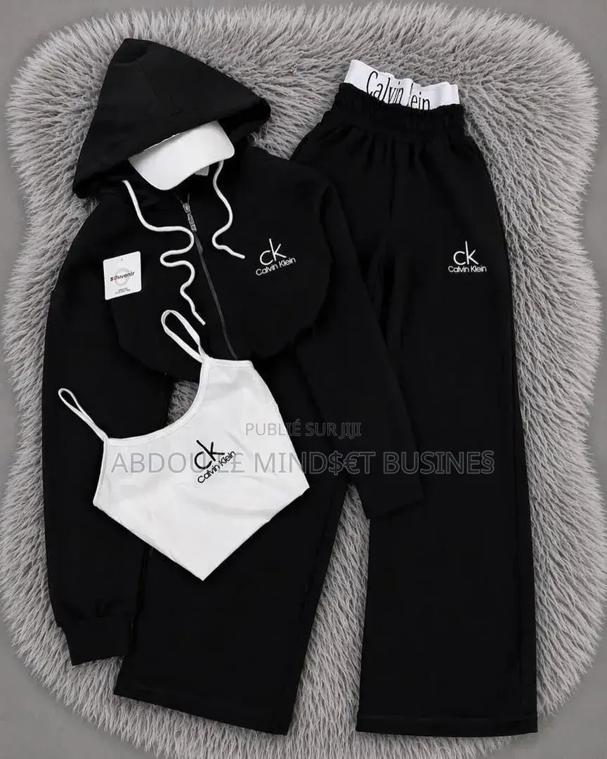 Ensemble Calvin Klein 3 Pièces Disponible