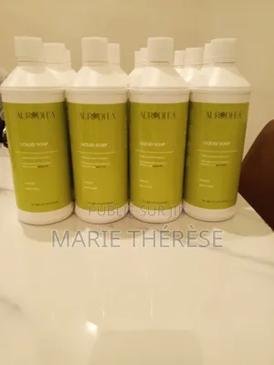 Vendeuse Des Produits Bio