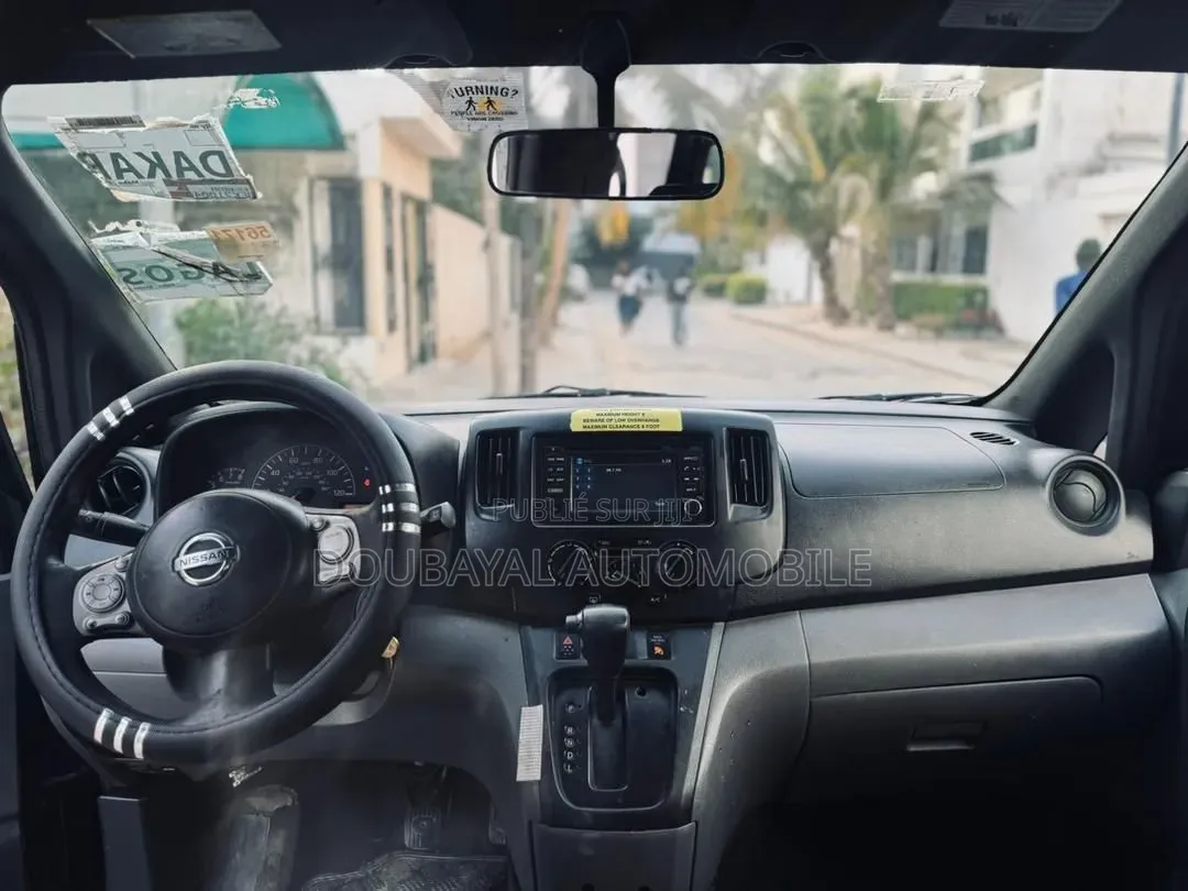 Nissan Commercial 2015 Autre