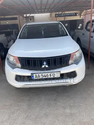 Mitsubishi L200 2018 Blanc