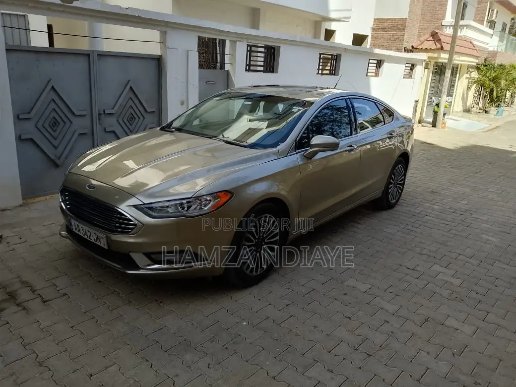 Ford Fusion 2017 Gris