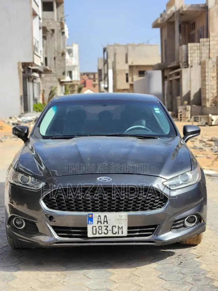 Ford Fusion 2014 Gris