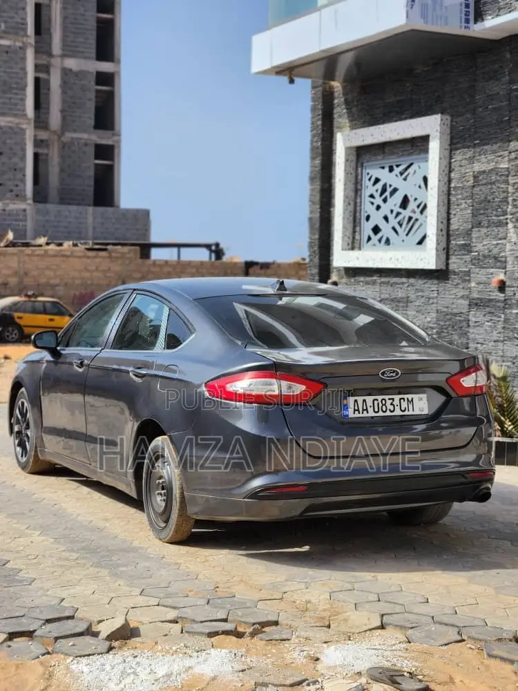Ford Fusion 2014 Gris