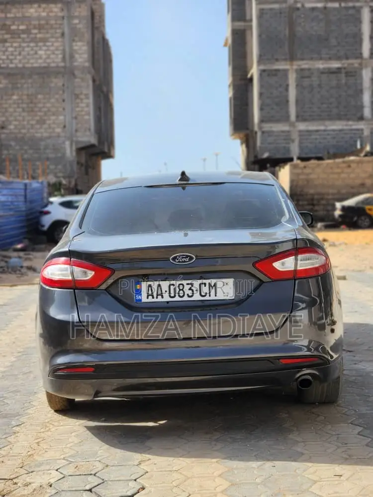 Ford Fusion 2014 Gris