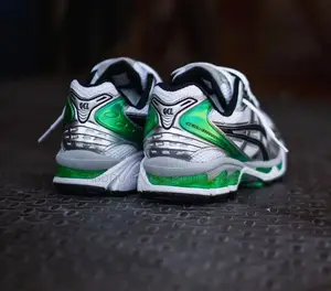 Asics Gel Vert Blanc Disponible