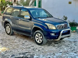 Toyota Land Cruiser Prado 2010 Bleu