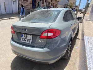 Ford Fiesta 2012 Vert
