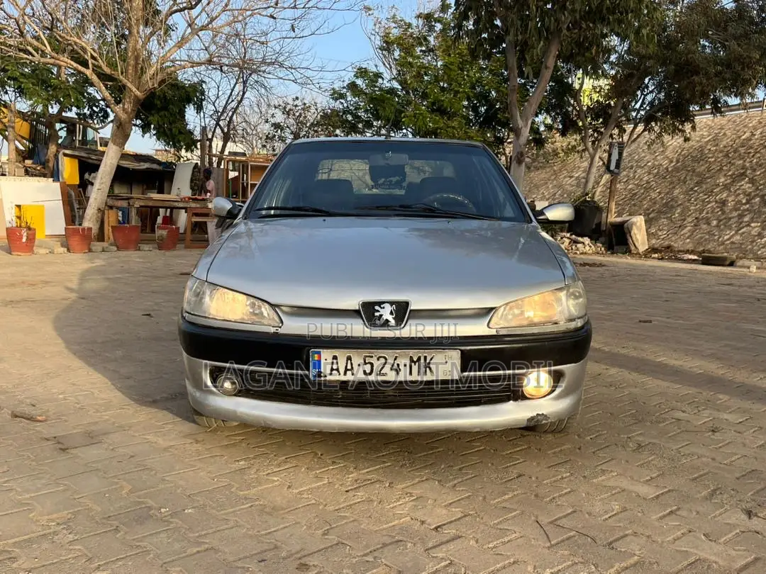 Peugeot 306 2008 Gris