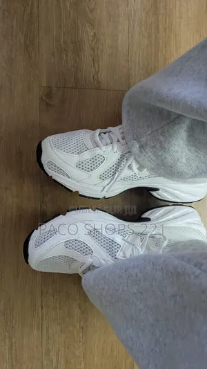 New Balance 740 White Unisex