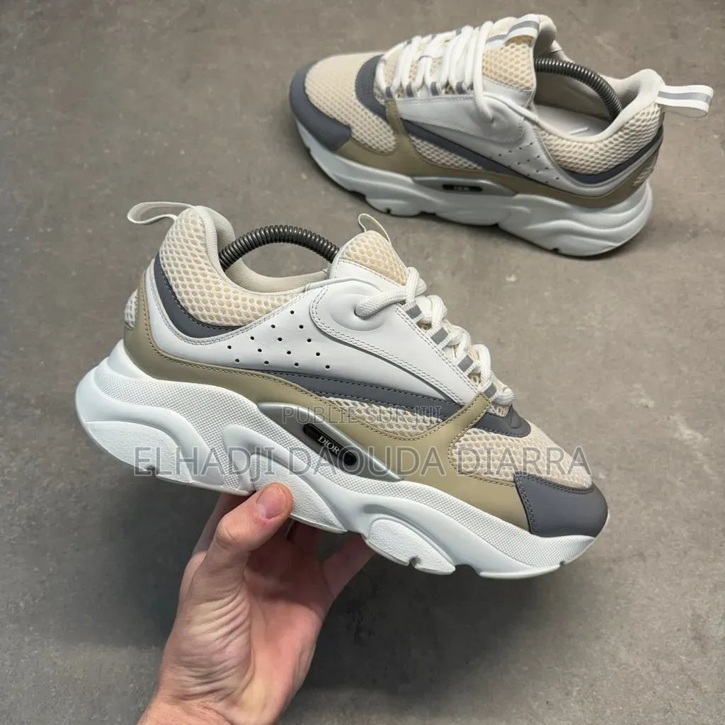 Christian Dior B22