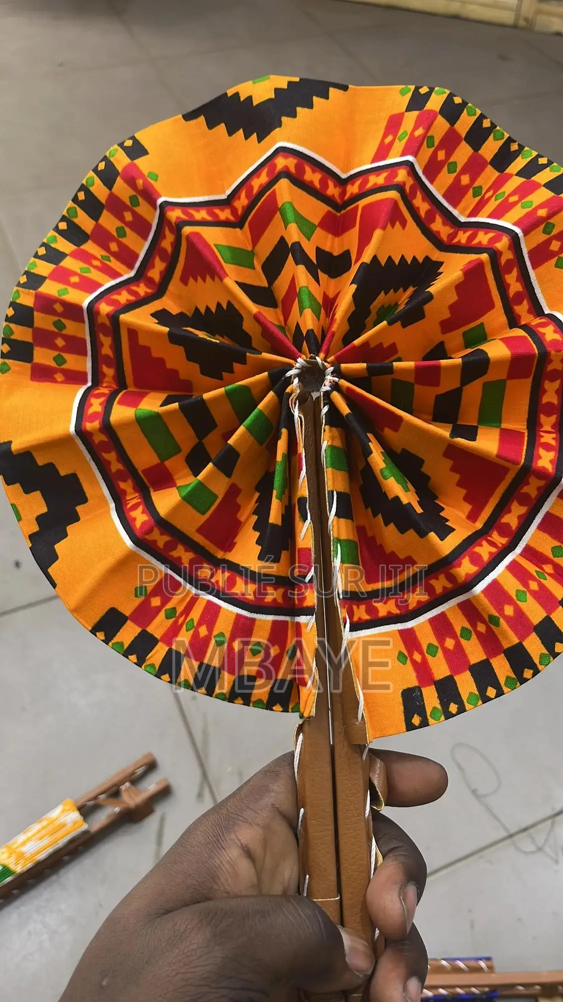 Sac À Bois Rafia Et Tissu Femme Élégante