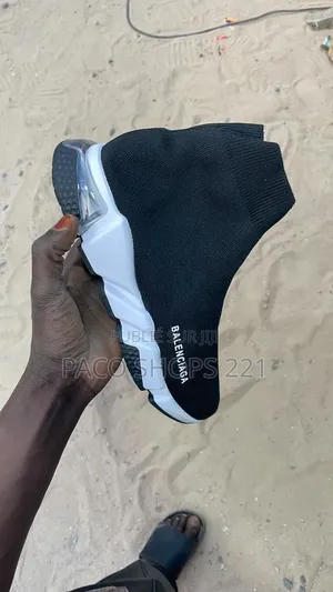 Balenciaga Mens en Vert Solide Derrière