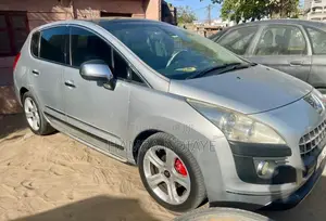 Peugeot 3008 2012 Gris