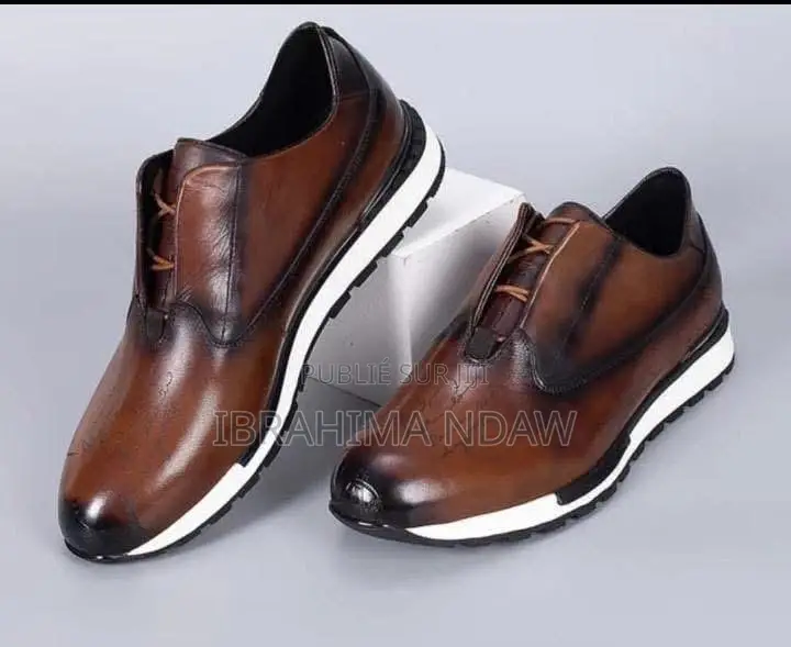 Chaussures en Cuir