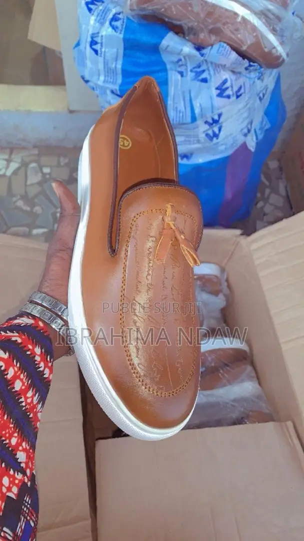 Chaussures en Cuir