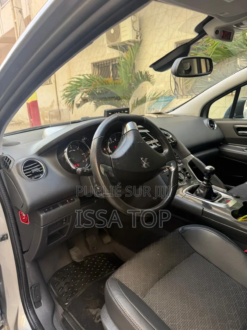 Peugeot 3008 2016 Gris