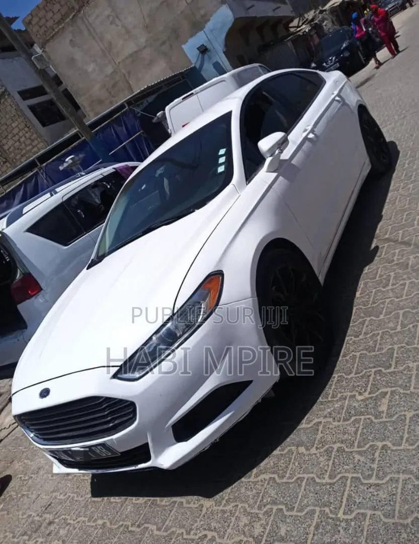 Ford Fusion 2013 Blanc