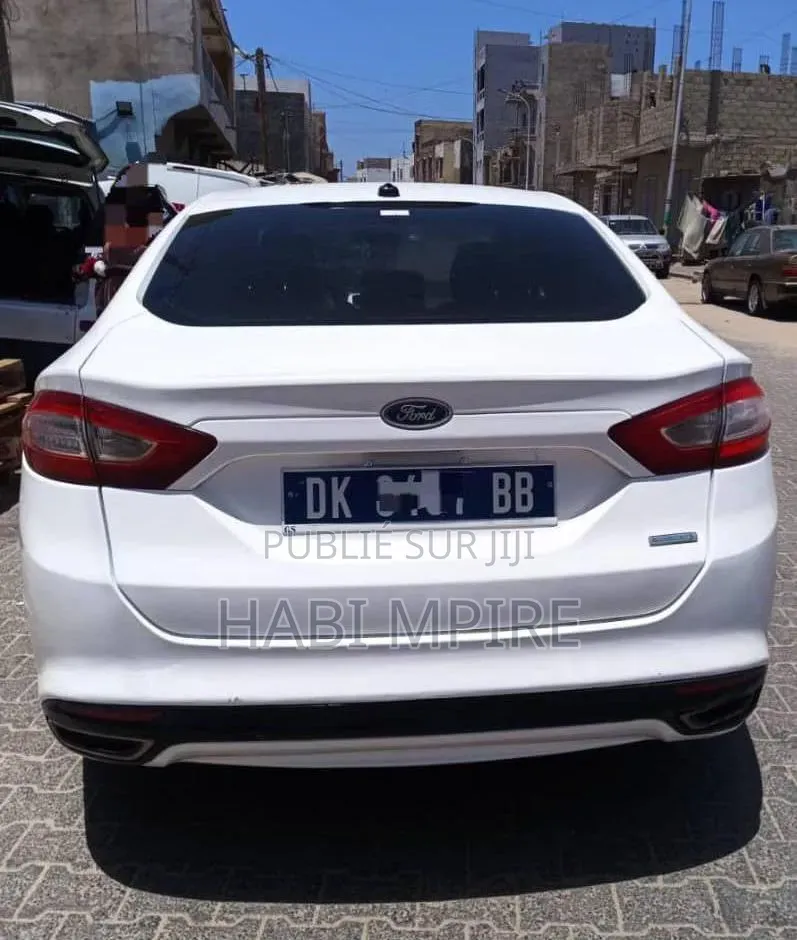Ford Fusion 2013 Blanc