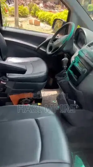 Mercedes-Benz Vito 2015 Noir