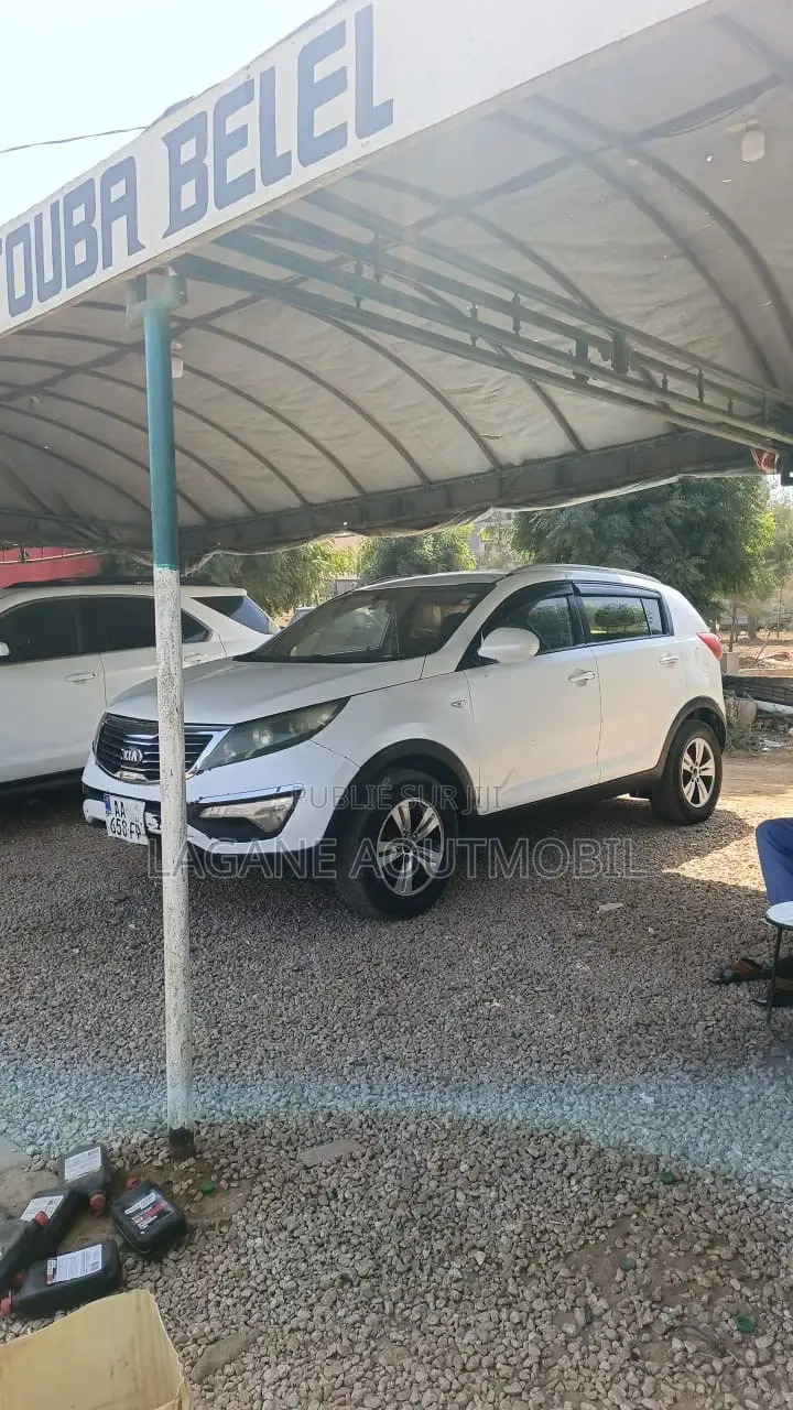 Kia Sportage SX 4dr SUV AWD (2.0L 4cyl 6A) 2011 Blanc