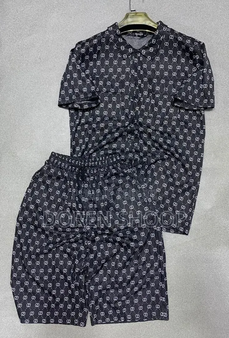 Ensemble Gucci
