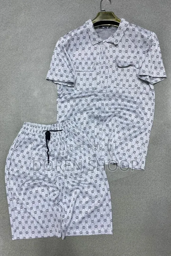 Ensemble Gucci