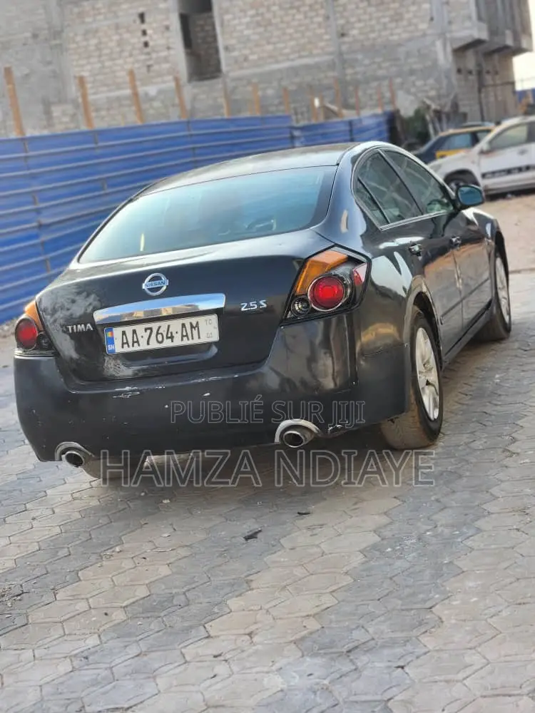Nissan Altima 2012 Noir