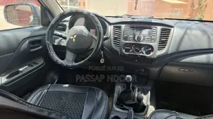 Mitsubishi L400 2020 Blanc