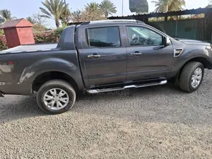 Ford Ranger Wildtrak 2014 Doré