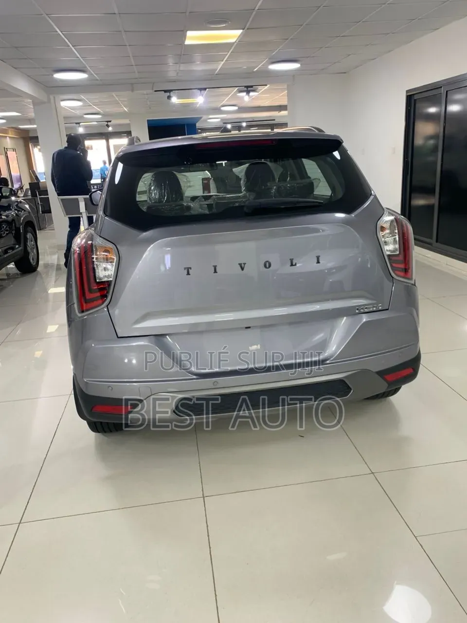 SsangYong Korando 2025 Gris