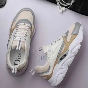 Dior Disponible Qualité Premium Avec Livraison