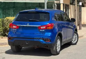Mitsubishi RVR 2018 Bleu