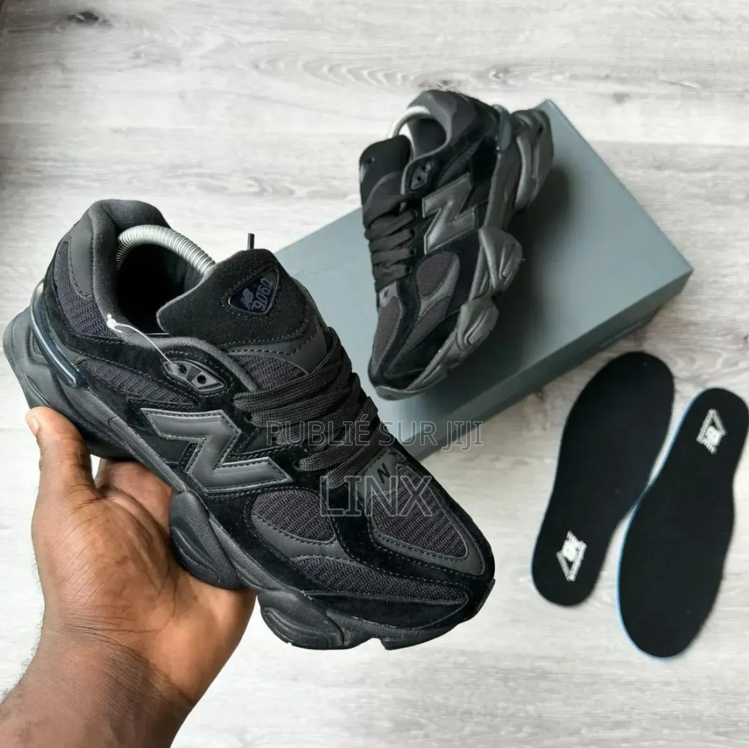 New Balance 9060 Noir Disponible Avec Livraison