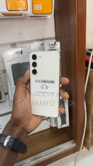 Nouveau Samsung Galaxy S23 256 GB Blanc