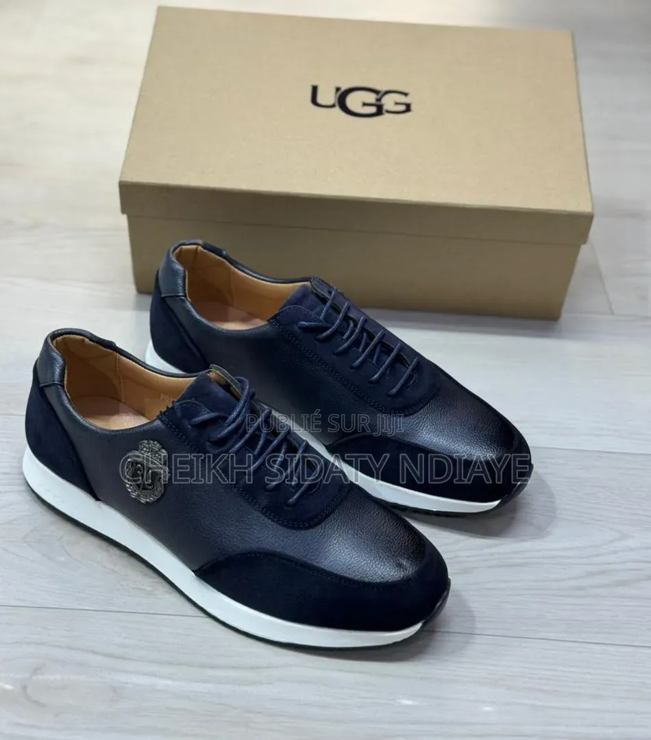 Deeschaussures De Classe Disponible Au