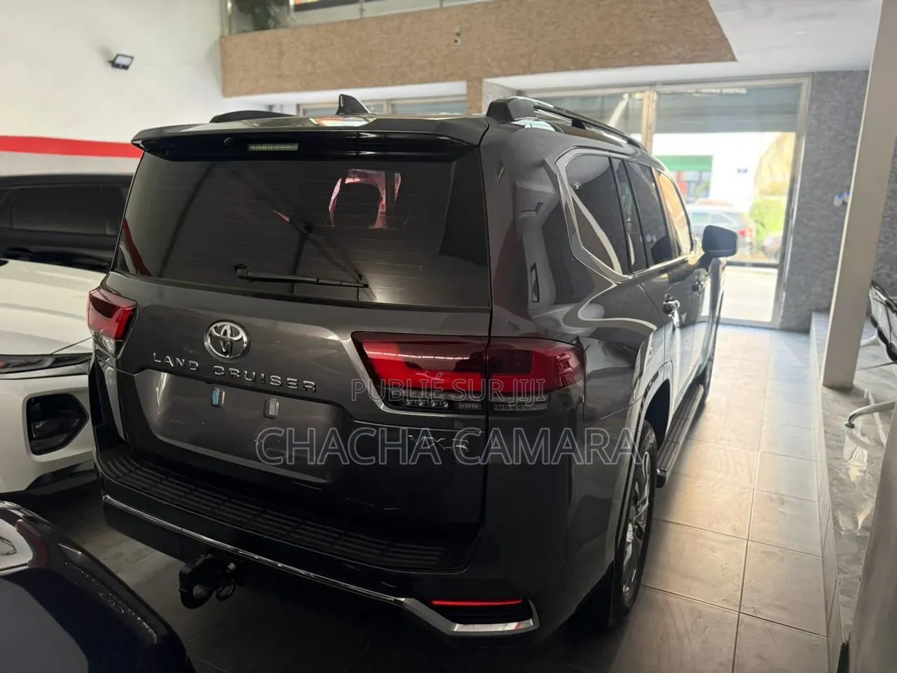 Nouveau Toyota Land Cruiser Prado 2.4 Petrol 2025 Noir
