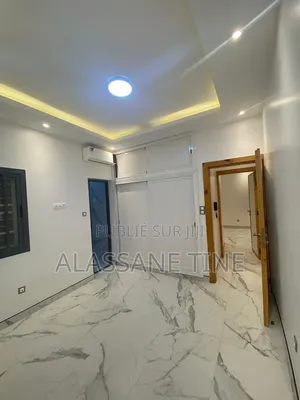 3chbre Appartement dans Bella, Mermoz Sacré-Cœur à Louer