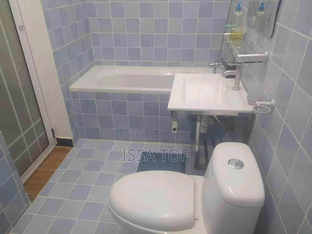 Meublé 3chbre Villa dans Villa 300 M², Sindia à Vendre