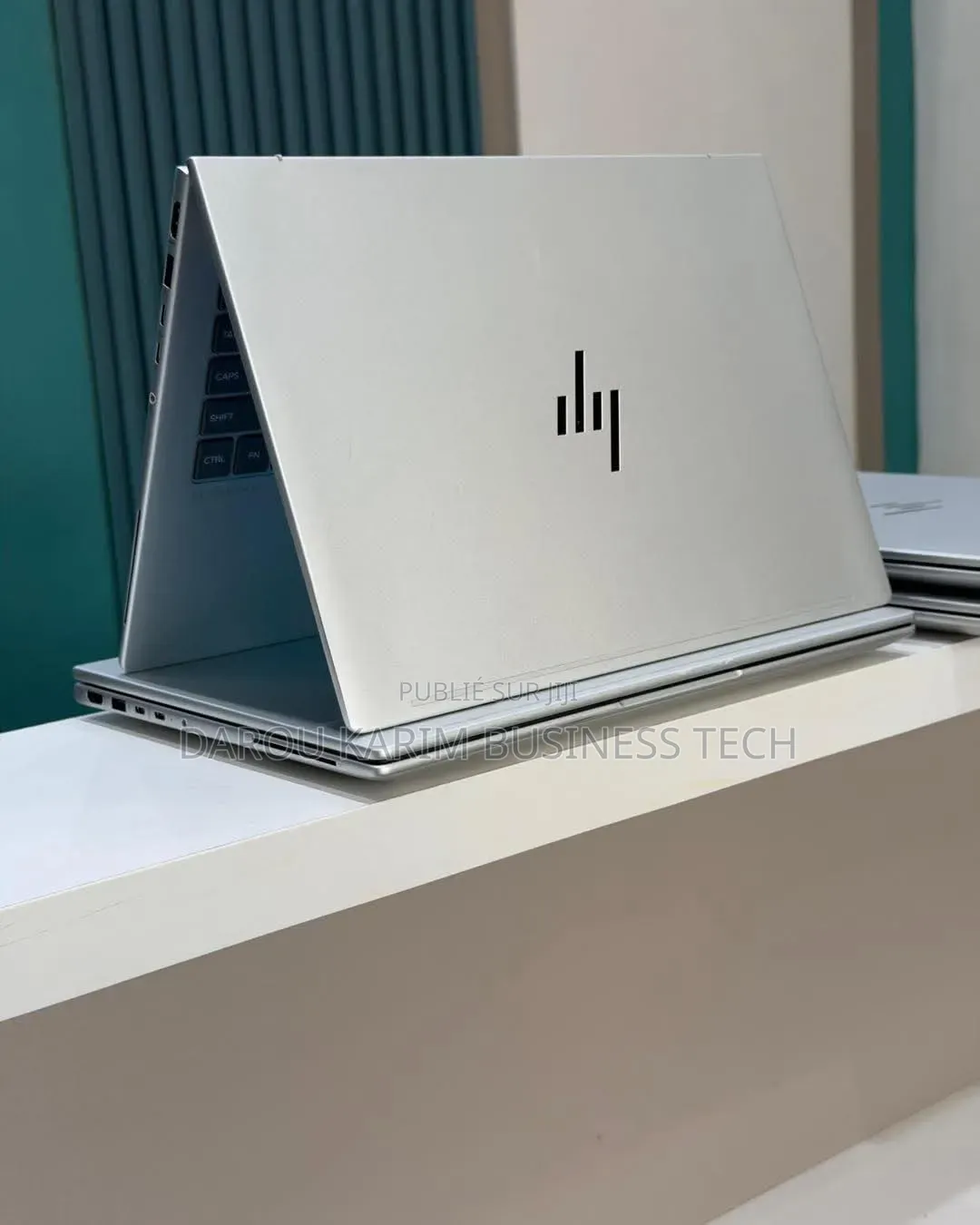 Nouveau HP EliteBook 640 G11 16GB AMD Ryzen 5 SSD 512GB