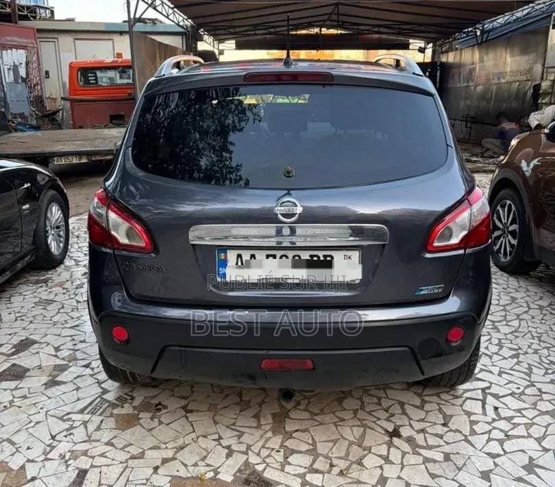 Nissan Qashqai 2012 Gris