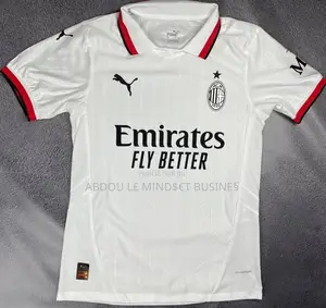 Maillots Ac Milan Disponible