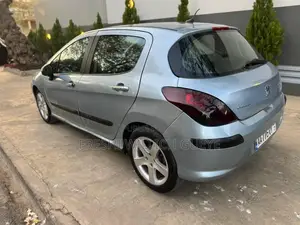 Peugeot 308 2012 Gris