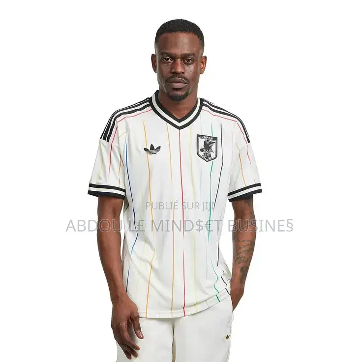 Maillots Japon CDM 26 Disponible