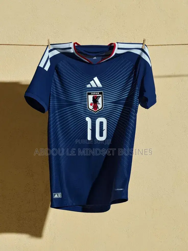 Maillots Japon CDM 26 Disponible