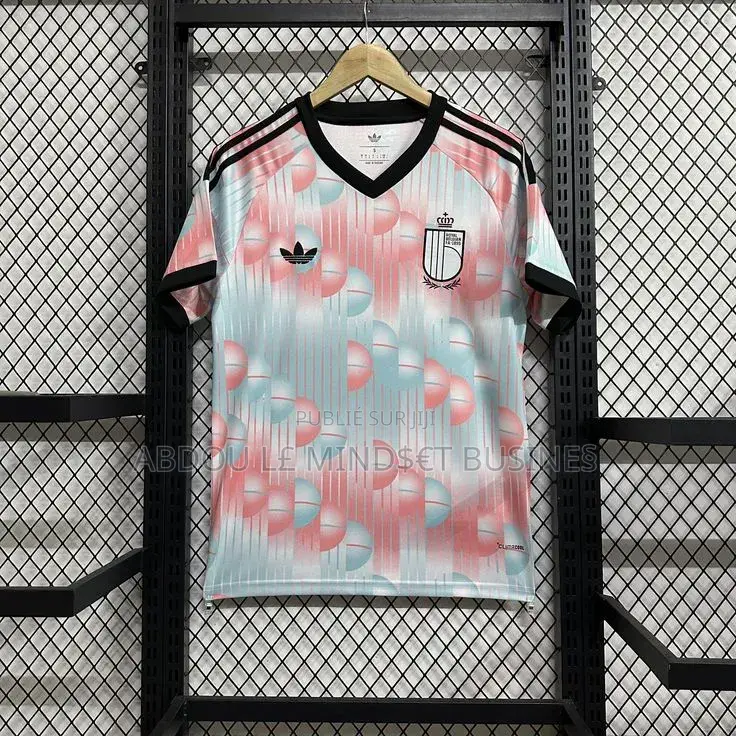 Maillots Belgique CDM 26 Disponible