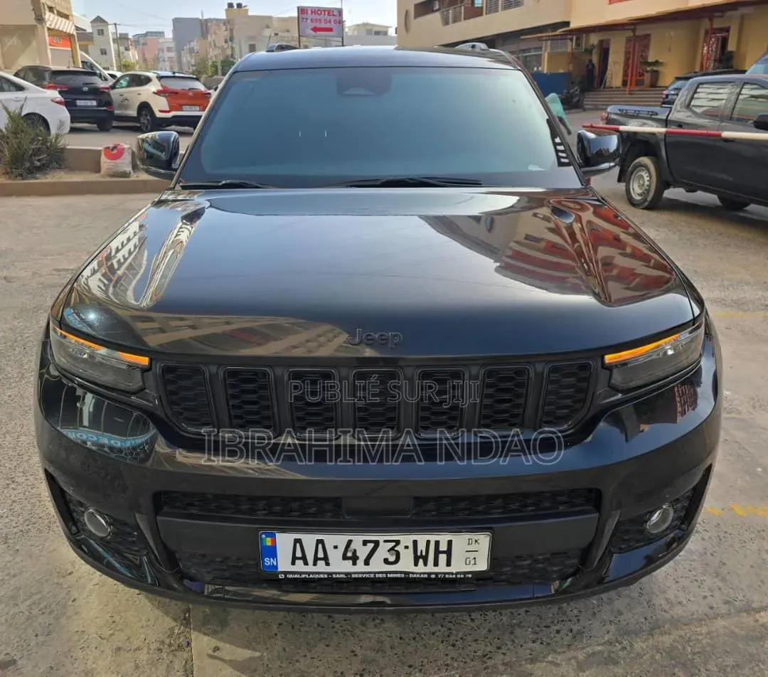 Nouveau Jeep Grand Cherokee 2024 Noir