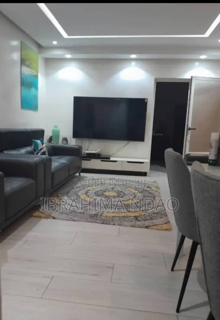 Meublé 3chbre Appartement dans Ibou Imo, Sicap-Liberté à Vendre