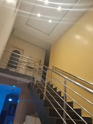 Meublé 3chbre Appartement dans Ibou Imo, Sicap-Liberté à Vendre