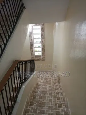 Meublé 8chbre Maison dans Ibou Imo, Thiaroye à Vendre